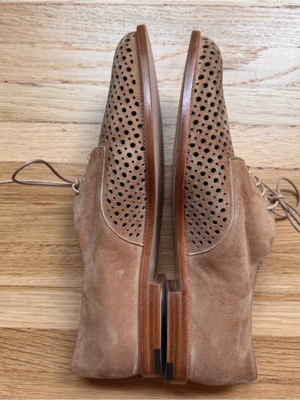Manolo Blahnik Suede Leather Shoes- Size 39/ US 8